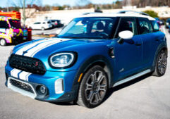 white racing stripes MINI Countryman Cooper S Knoxville TN vinyl stripe kit
